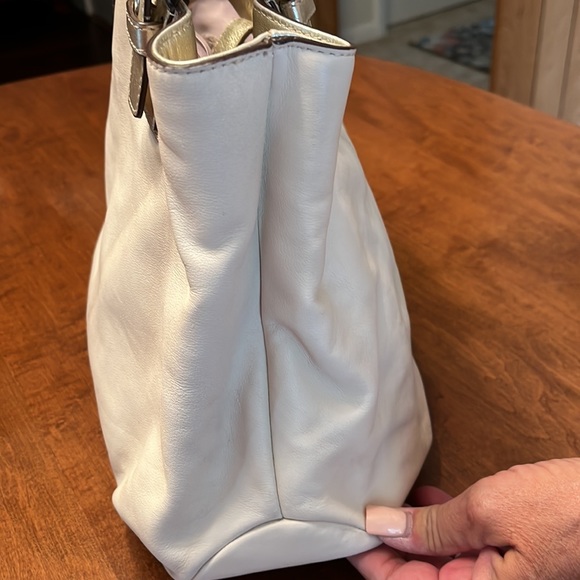 Coach Handbag oyster leather - Picture 6 of 11